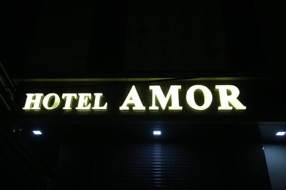 Amor Hotel Gangānagar Exteriör bild